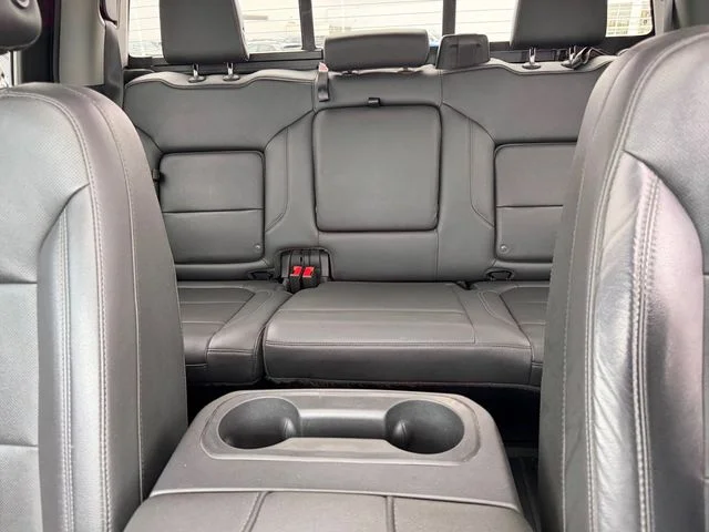 Used 2020 Black GMC SLT image 34