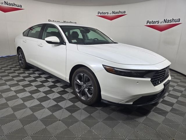 Certified Used 2023 Platinum White Pearl Honda EX-L image 1