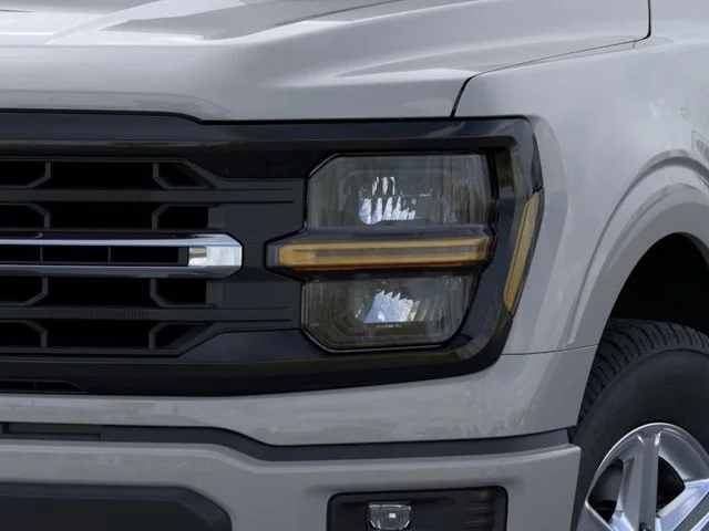 New 2026 White Ford XLT image 18