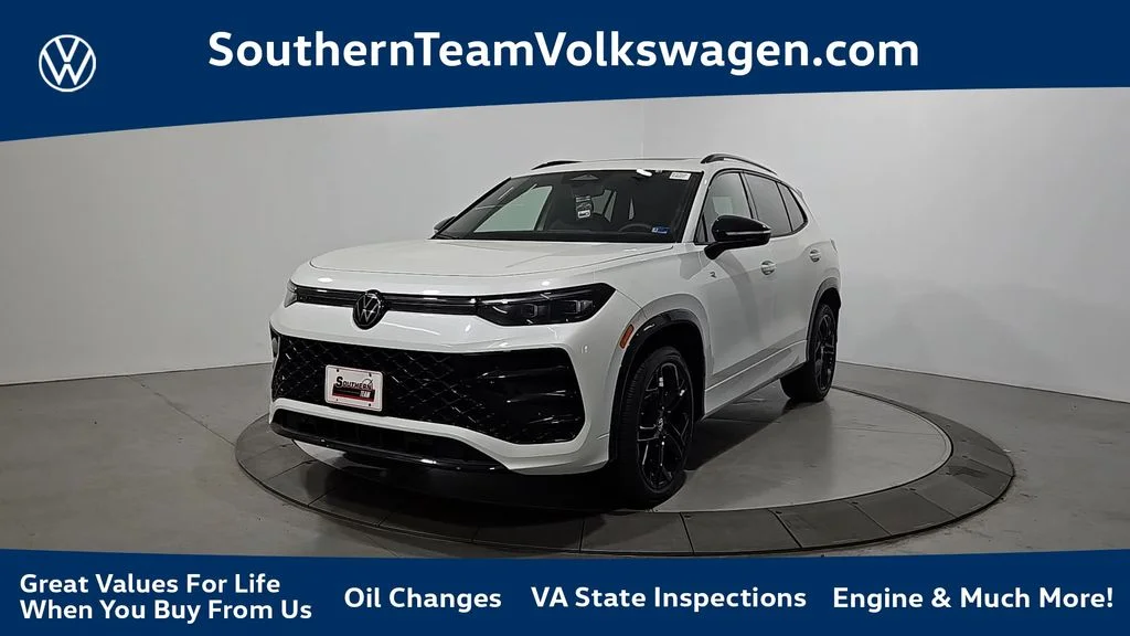 New 2026 White/off-white Volkswagen 2.0T SE R-Line Black image 1