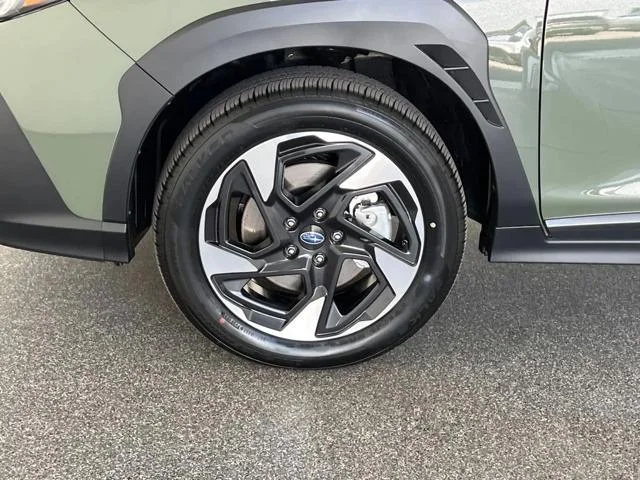 New 2026 ALPINE GREEN Subaru Limited image 27