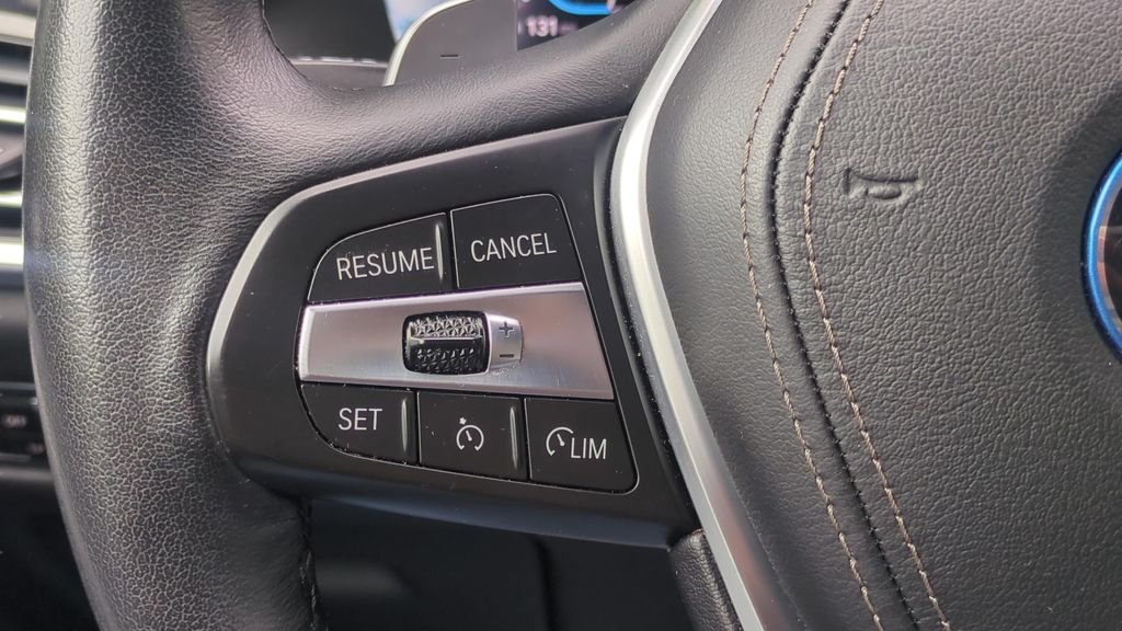 Used 2023 White BMW xDrive45e image 21