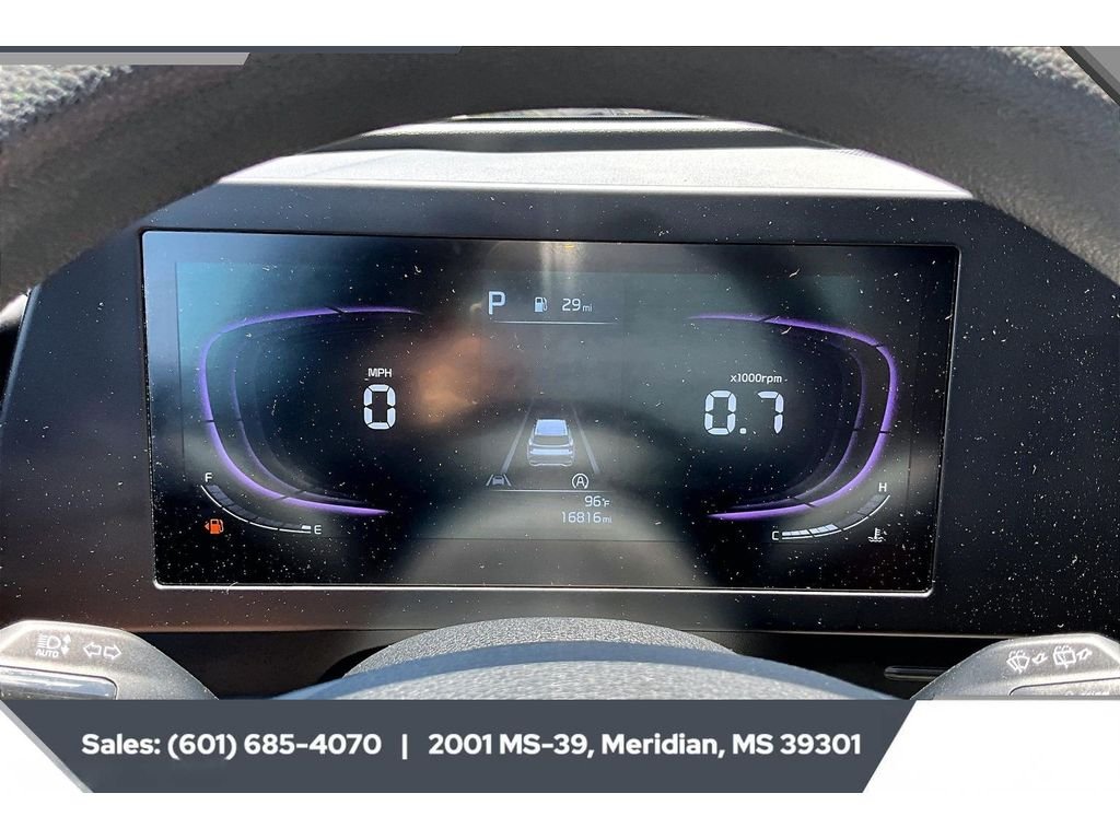 2025 Kia Sportage LX - Photo 14