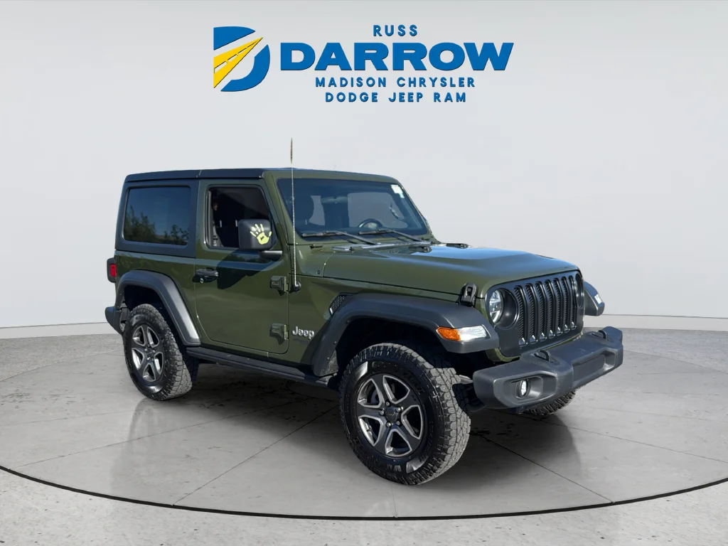 Used 2021 Green Jeep Sport S image 7