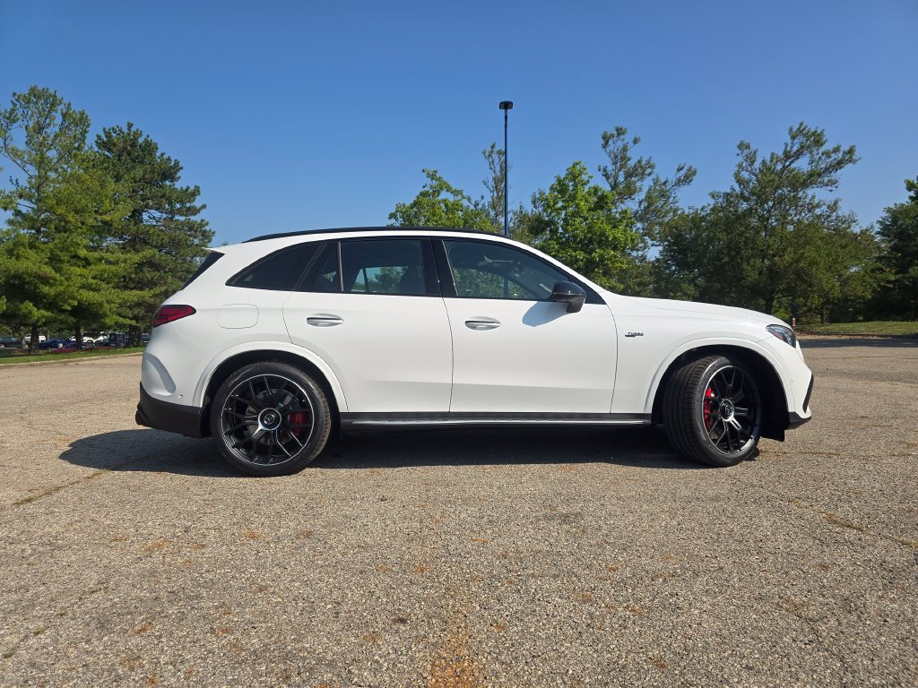 New 2027 MANUFAKTUR Moonlight White Metallic Mercedes-Benz  image 56