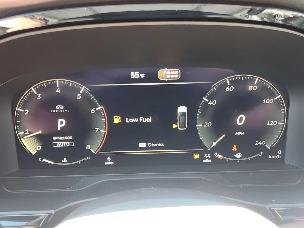 New 2027 2T RAD WHT INFINITI Autograph AWD image 21