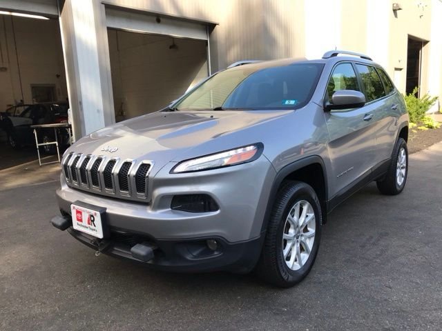 2017 Jeep Cherokee Latitude - Photo 8