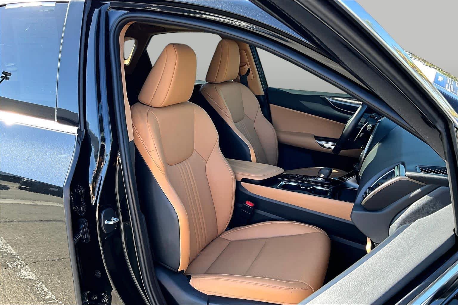 Certified Pre-Owned 2025 Lexus NX 250
