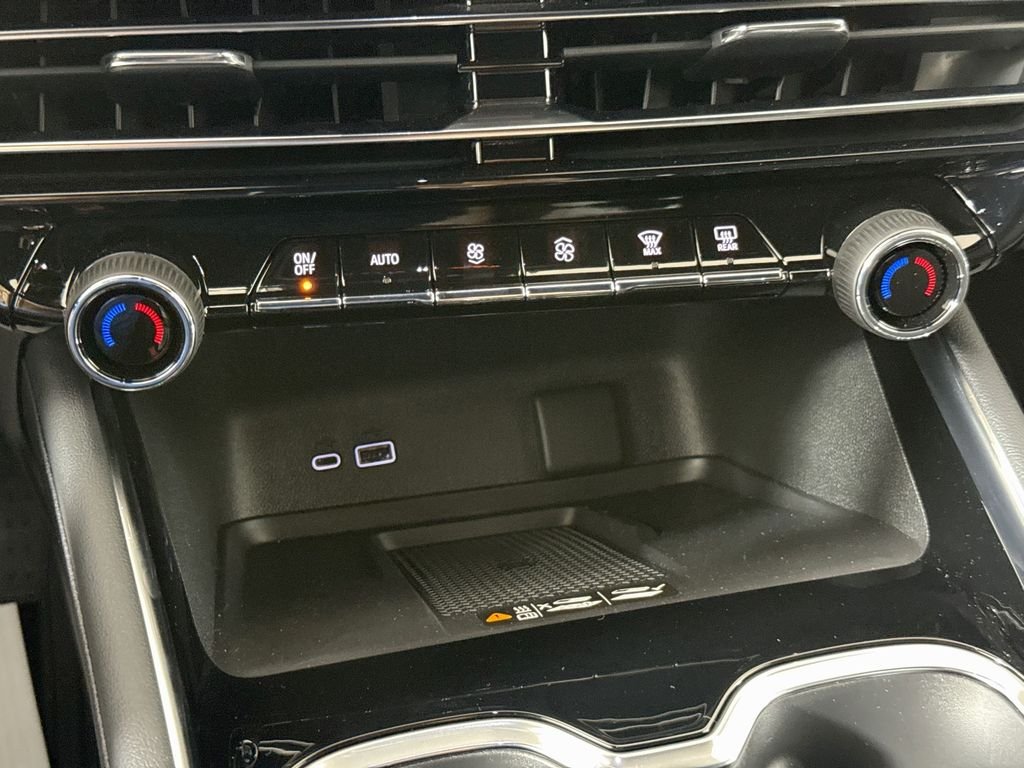 New 2026 Mosaic Black Metallic Chevrolet LT image 16