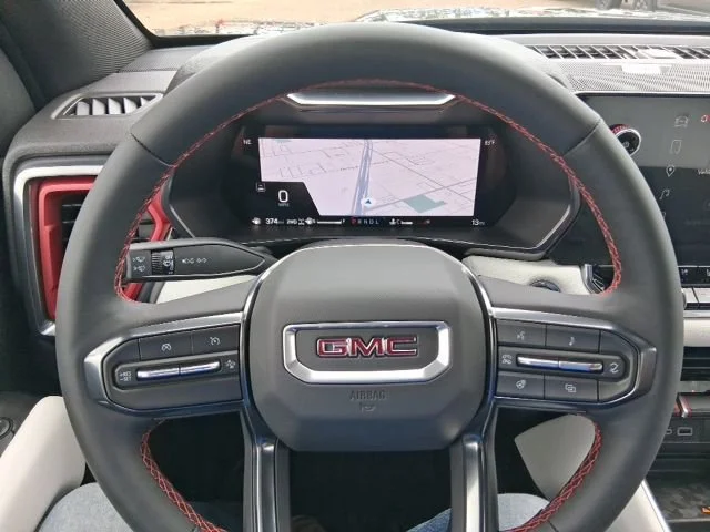2026 GMC Canyon AT4X - Photo 8