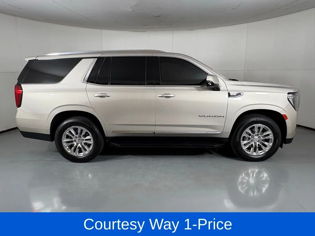 Used 2022 Beige GMC SLT image 12