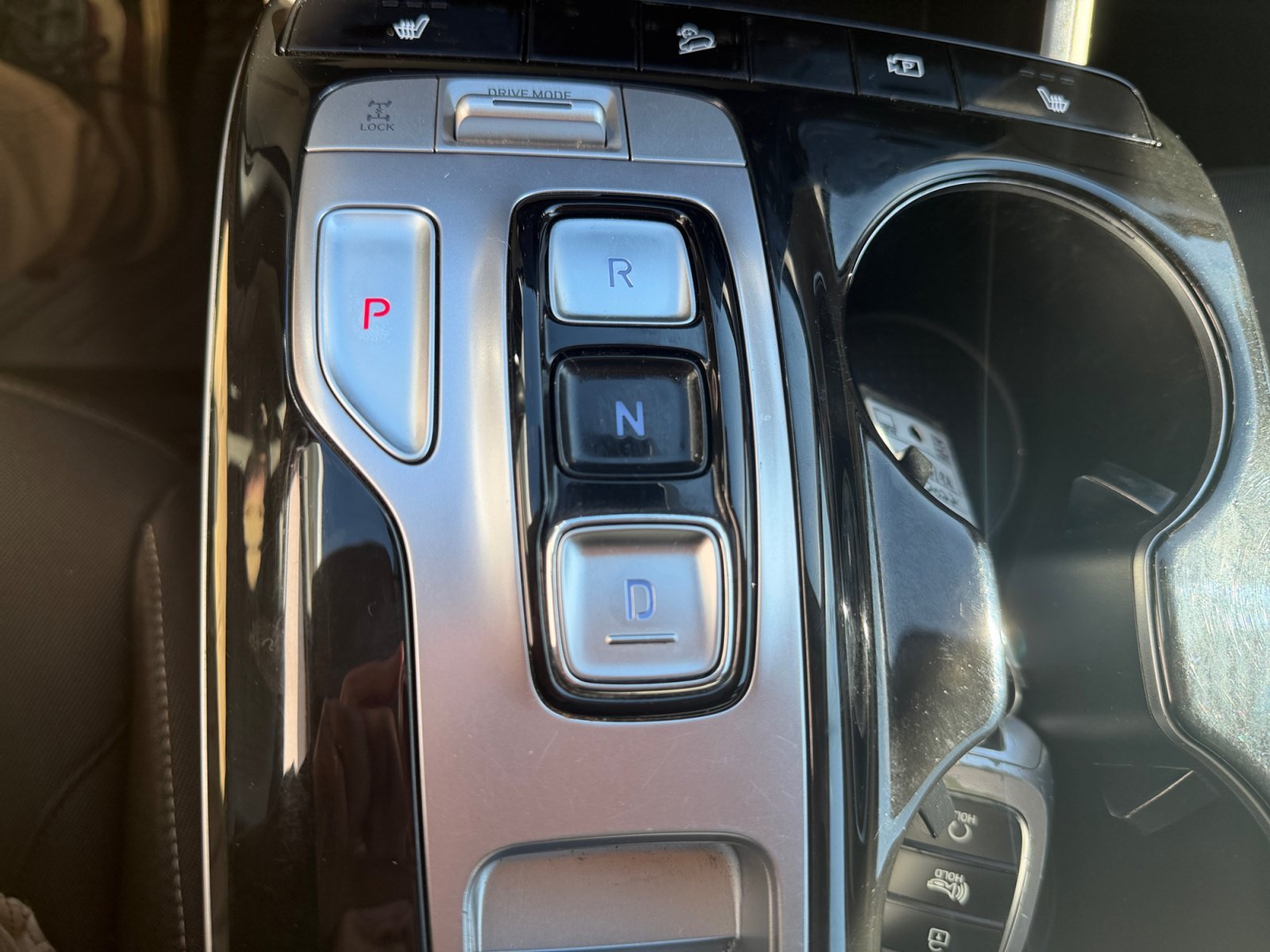 Used 2022 Quartz White Hyundai Blue image 22