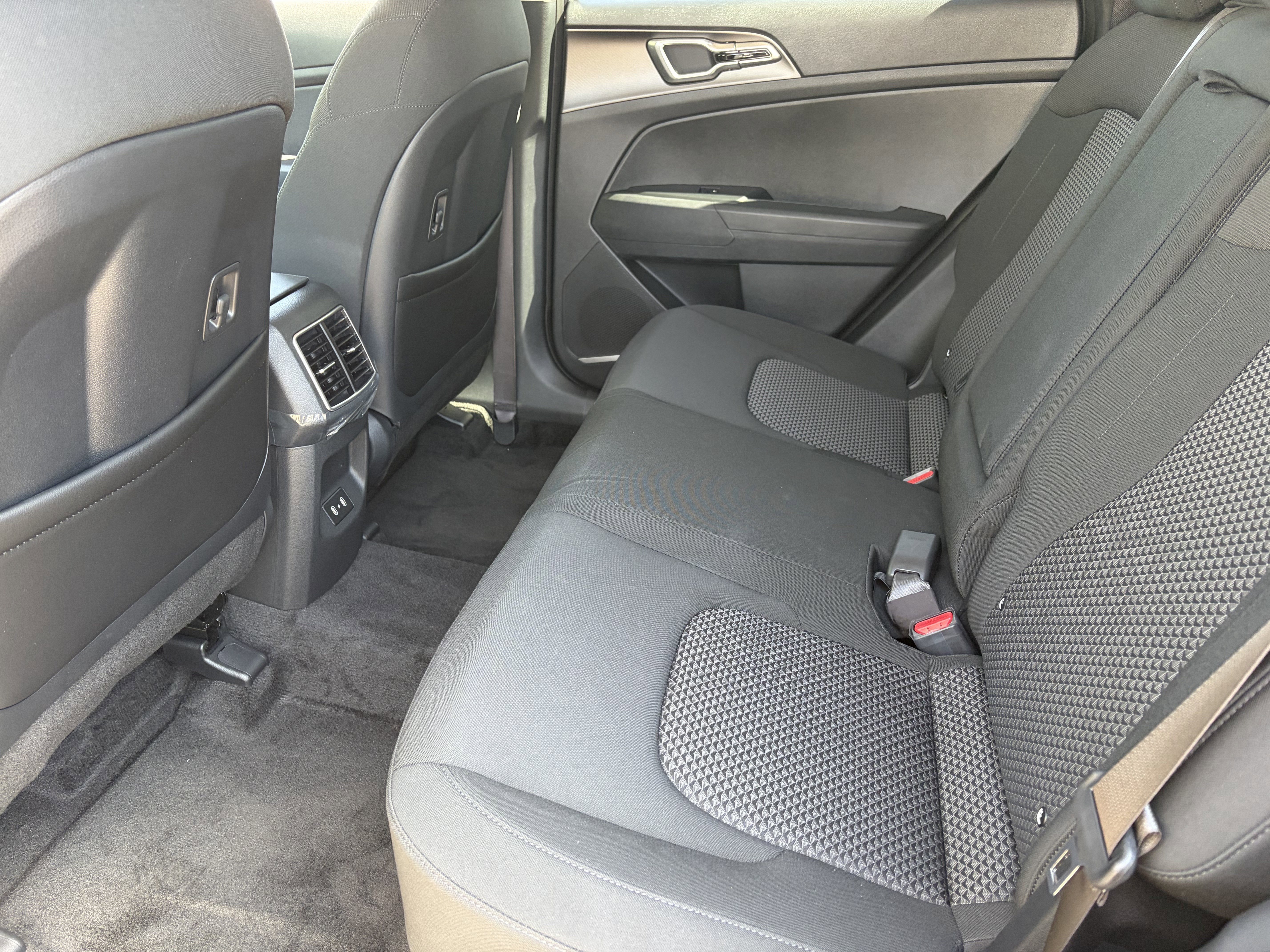 2026 Kia Sportage S Hybrid - Photo 15