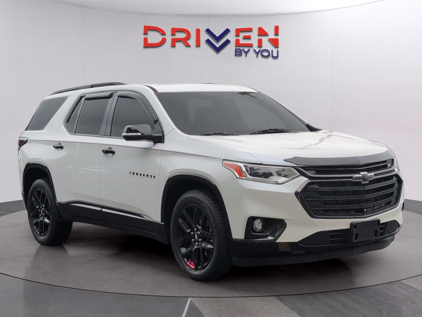 Used 2021 Iridescent Pearl Tricoat Chevrolet Premier image 7