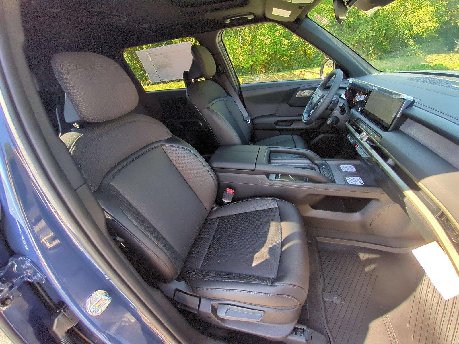 New 2027 Midnight Lake Blue Kia S image 38