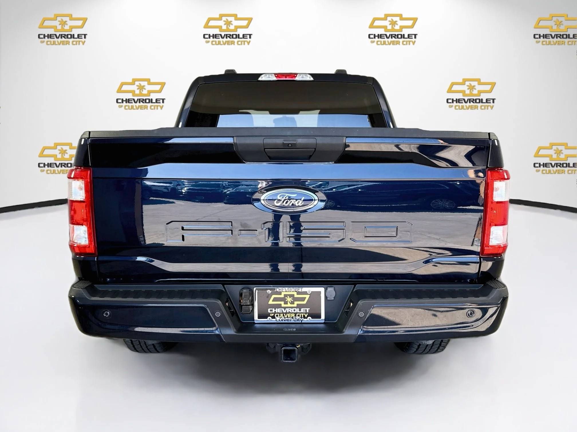 Used 2023 Blue Ford XL image 7