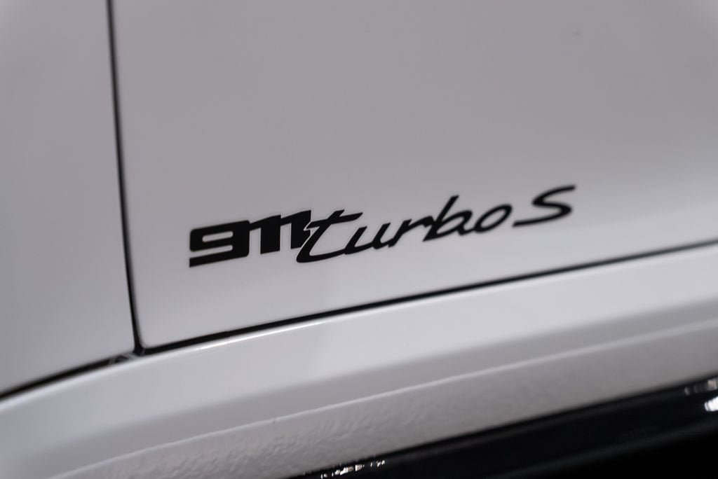 Used 2025 Ice Gray Metallic Porsche Turbo image 13