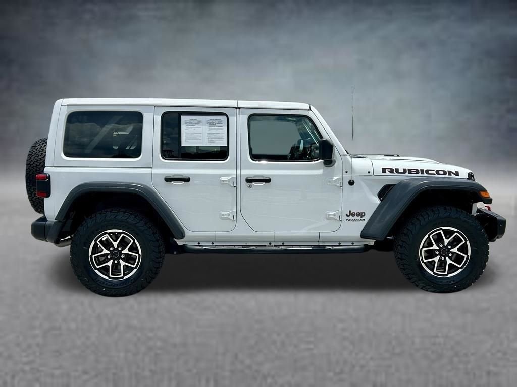 Used 2021 White Jeep Unlimited Rubicon image 4