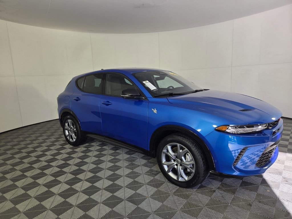 Certified 2025 Dodge Hornet R/T with VIN ZACPDFCW5S3A45297 for sale in West Palm Beach, FL