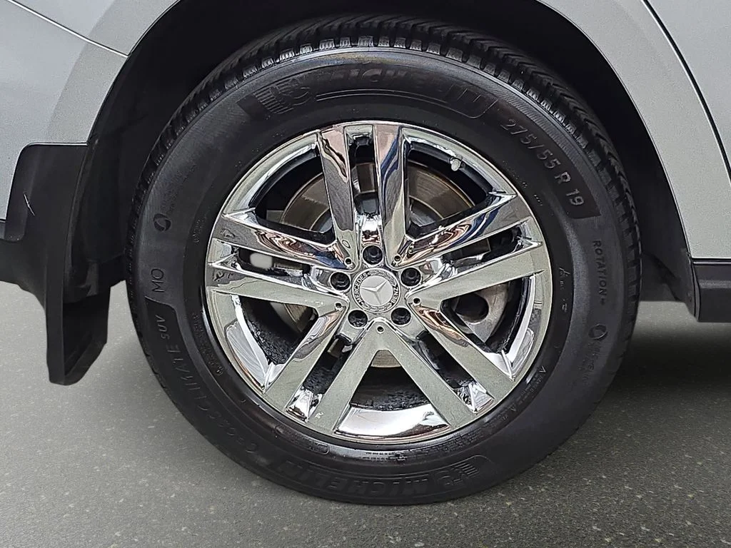 Used 2014 Iridium Silver Metallic Mercedes-Benz GL 450 image 35