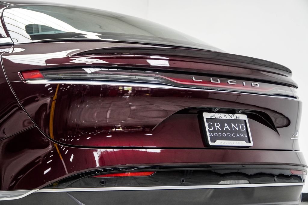Used 2024 Red Lucid Touring image 18