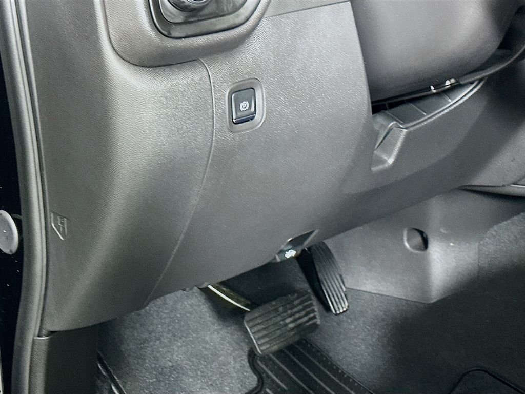 Used 2025 Black Chevrolet Custom Trail Boss image 10