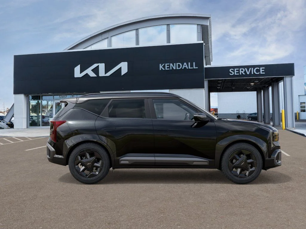 New 2027 Blue Kia X-Line S image 7
