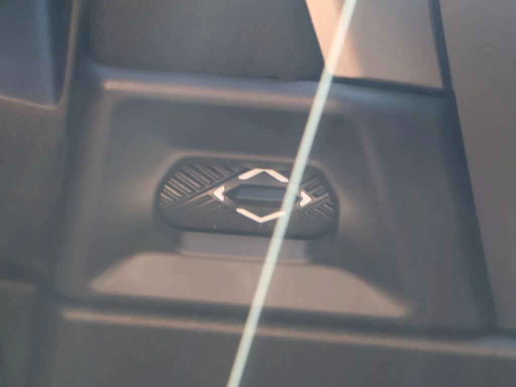 2025 BMW X3 30 - Photo 46