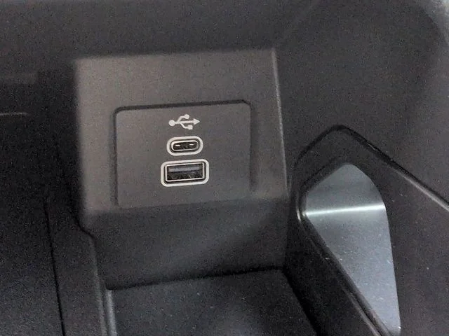 New 2026 Oxford White Ford XL image 21