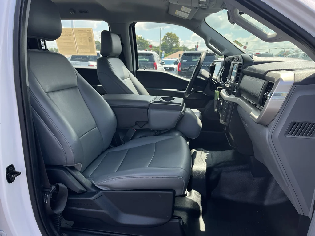 Used 2021 Oxford White Ford XL image 13