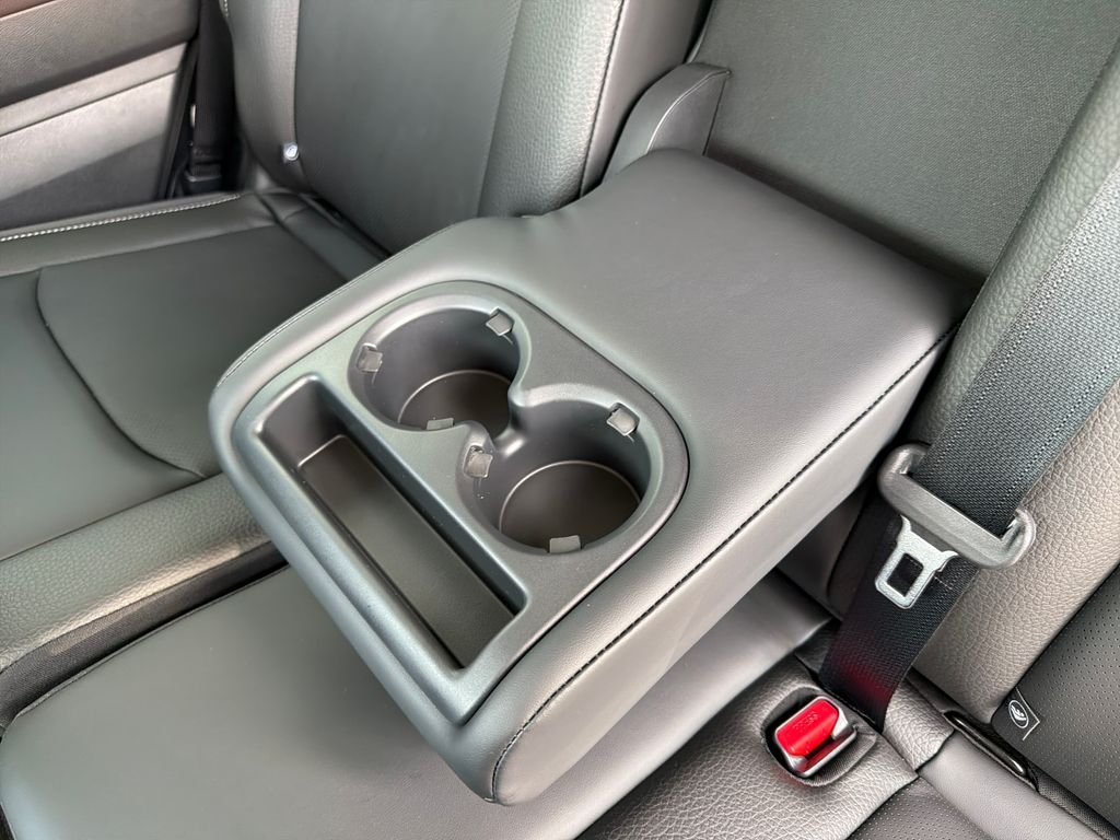 New 2026 Nissan Pathfinder SL 4D Sport Utility