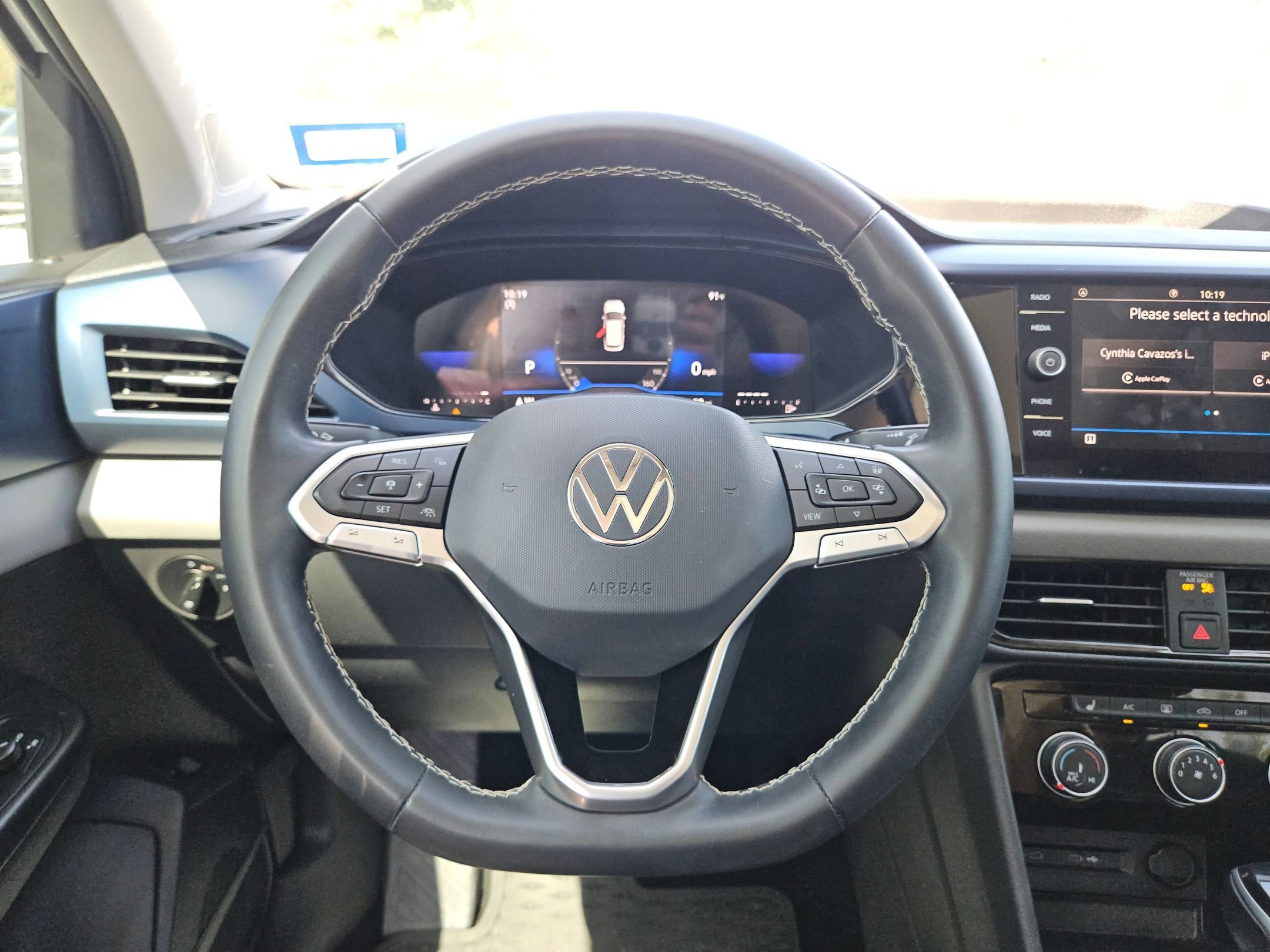 Certified Used 2023 Pure White Volkswagen SE image 22