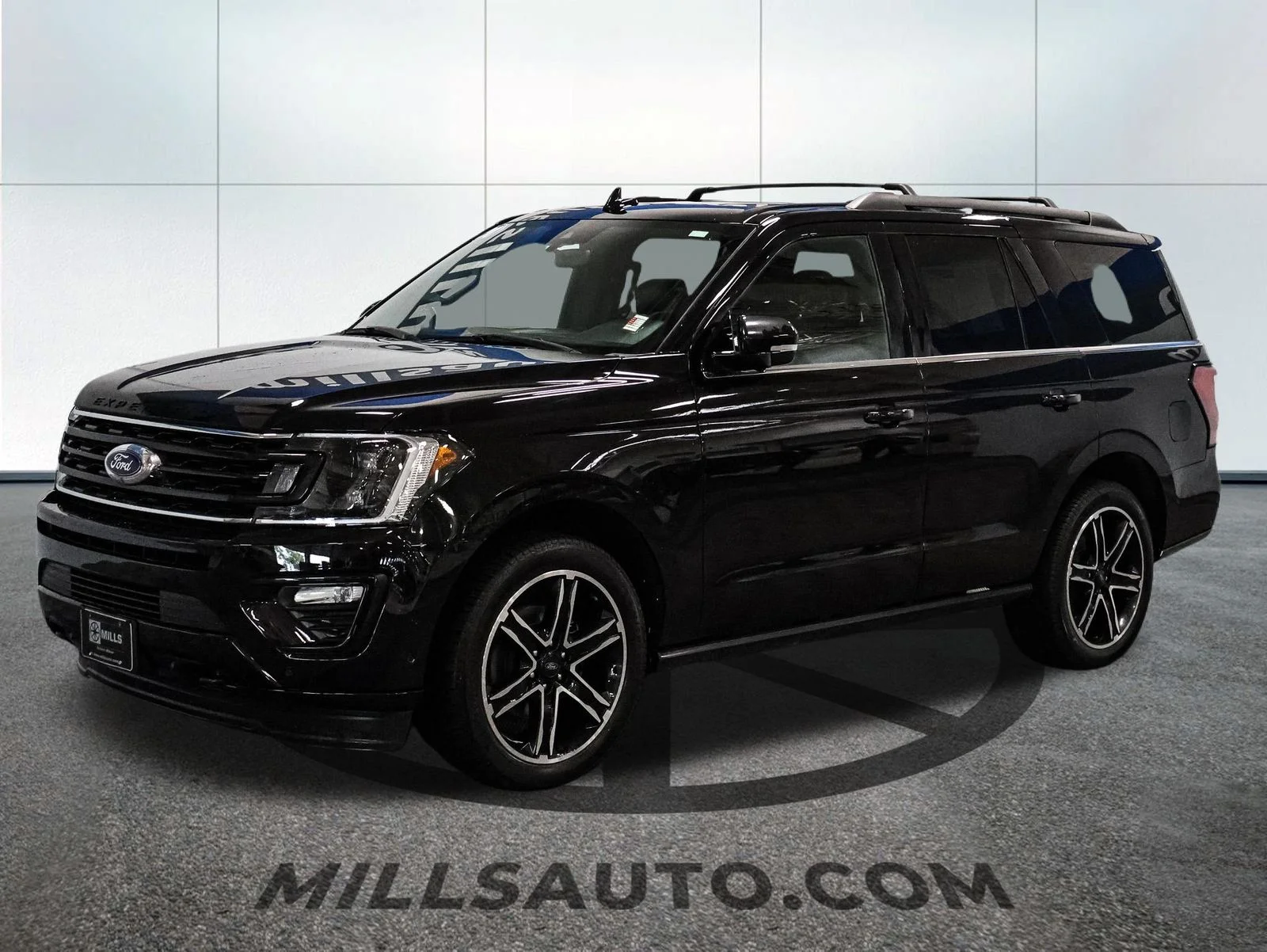 Used 2020 Ford Expedition Limited with VIN 1FMJU2AT5LEA06568 for sale in Baxter, Minnesota