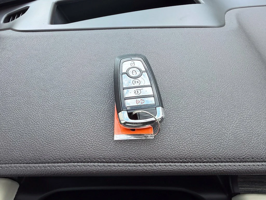 Used 2021 Red Lincoln Black Label image 38