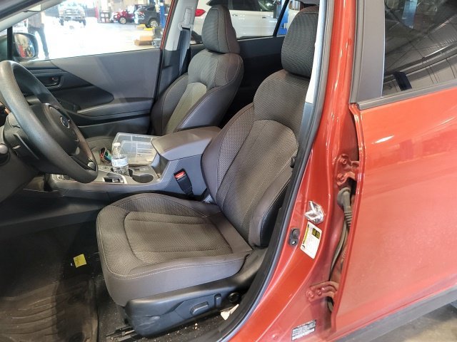 Used 2024 Pearl Subaru Premium image 10