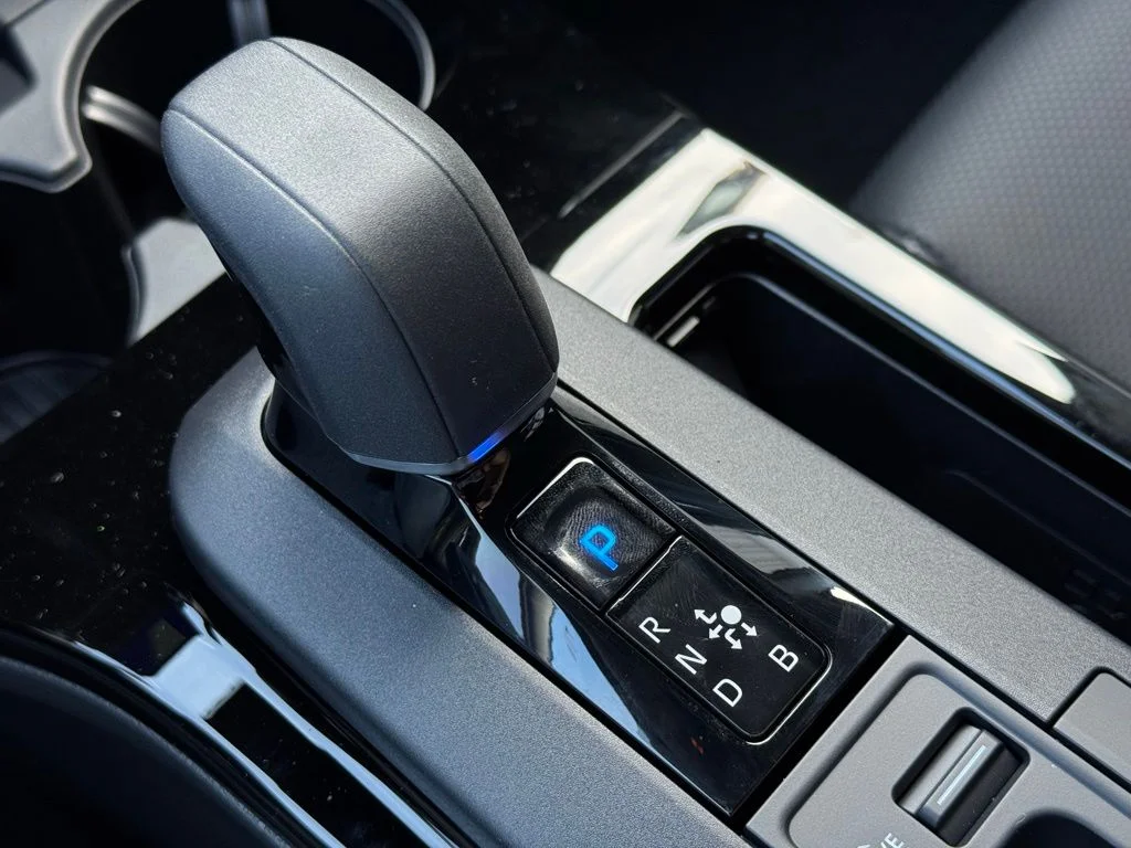 2026 Toyota Prius Limited - Photo 31