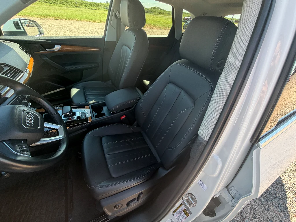 Used 2023 Glacier White Metallic Audi Premium Plus image 9