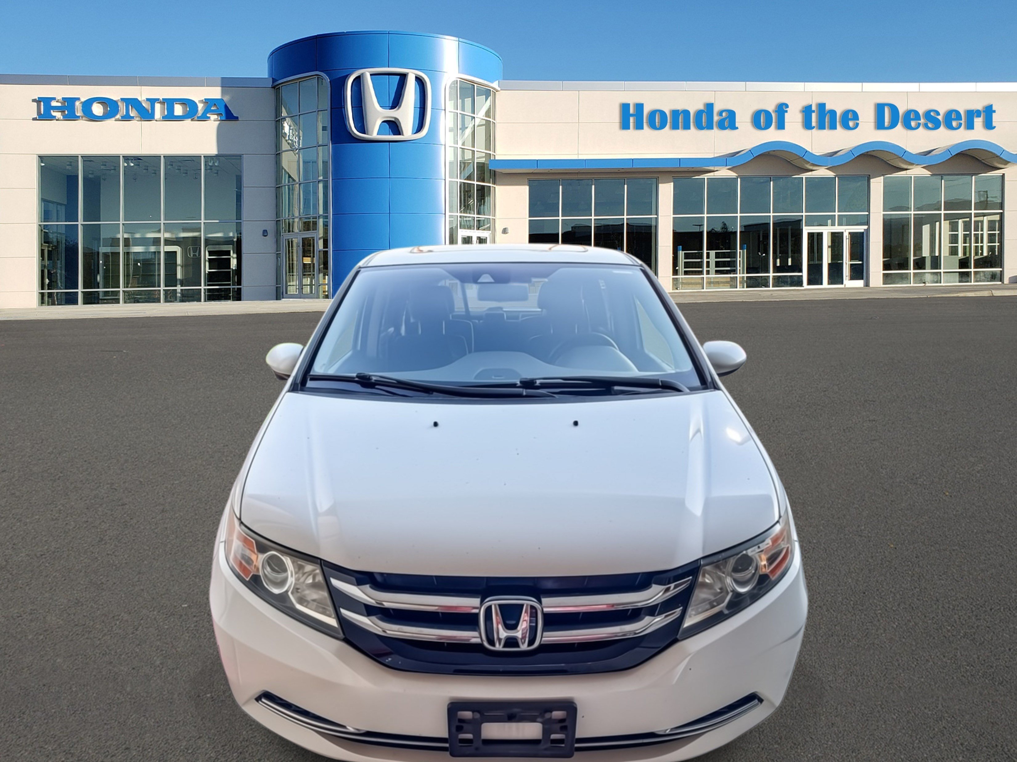 Used 2014 Honda Odyssey EX-L with VIN 5FNRL5H67EB112386 for sale in Cathedral City, CA