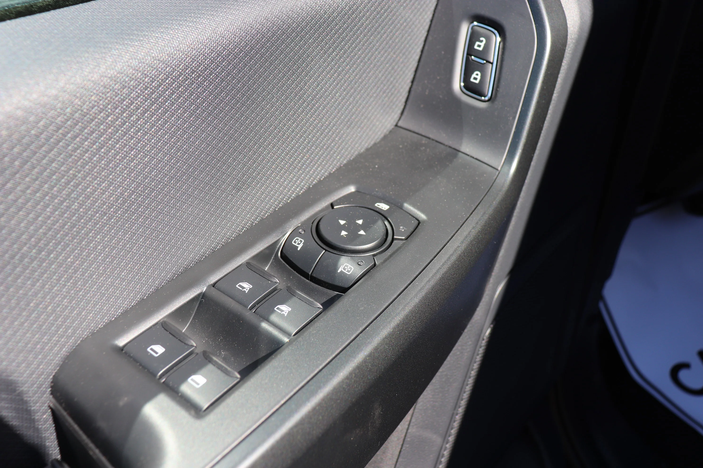 New 2026 AGATE BLACK METALLIC Ford STX image 10