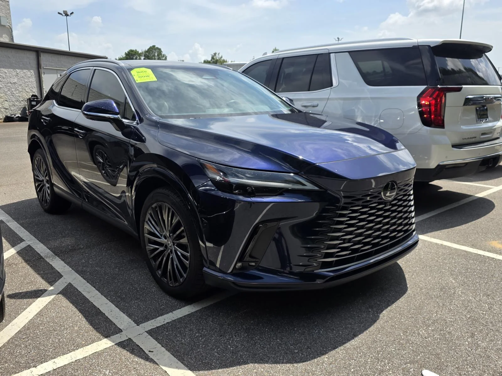 Used 2024 Mica Lexus 350 Luxury image 1