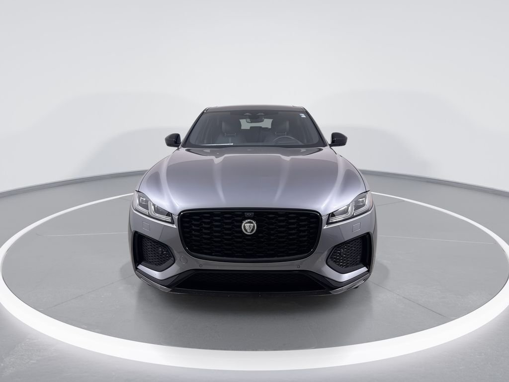New 2026 Eiger Grey Jaguar P250 R-Dynamic S image 3