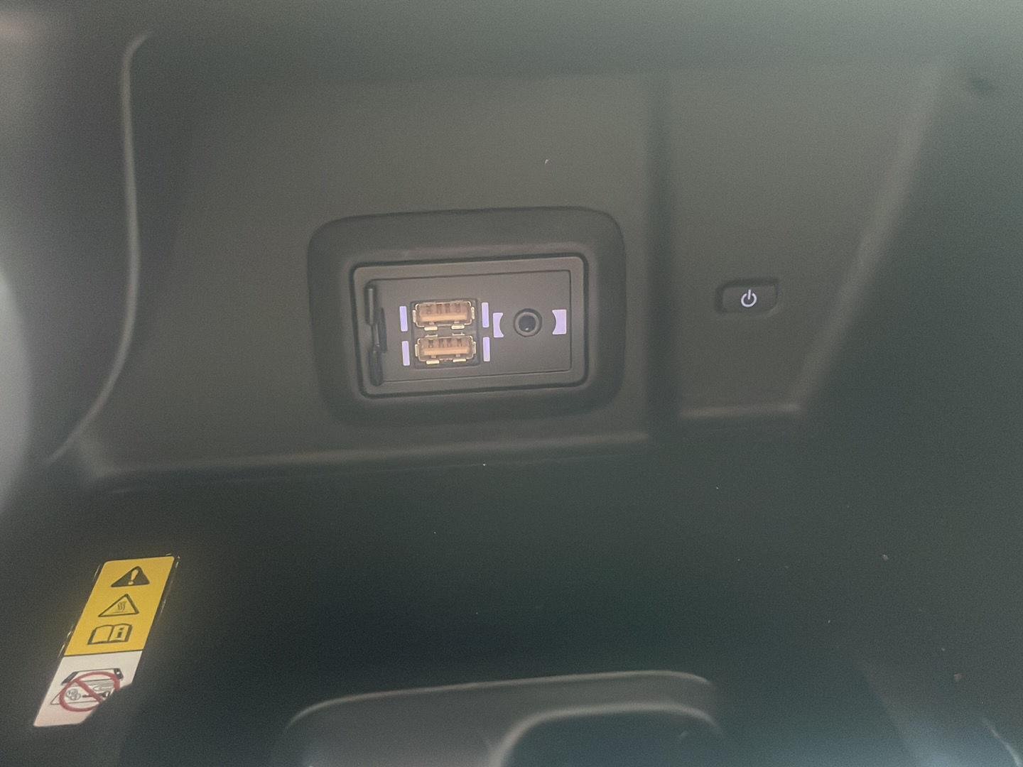 Used 2021 Black Toyota XLE image 5