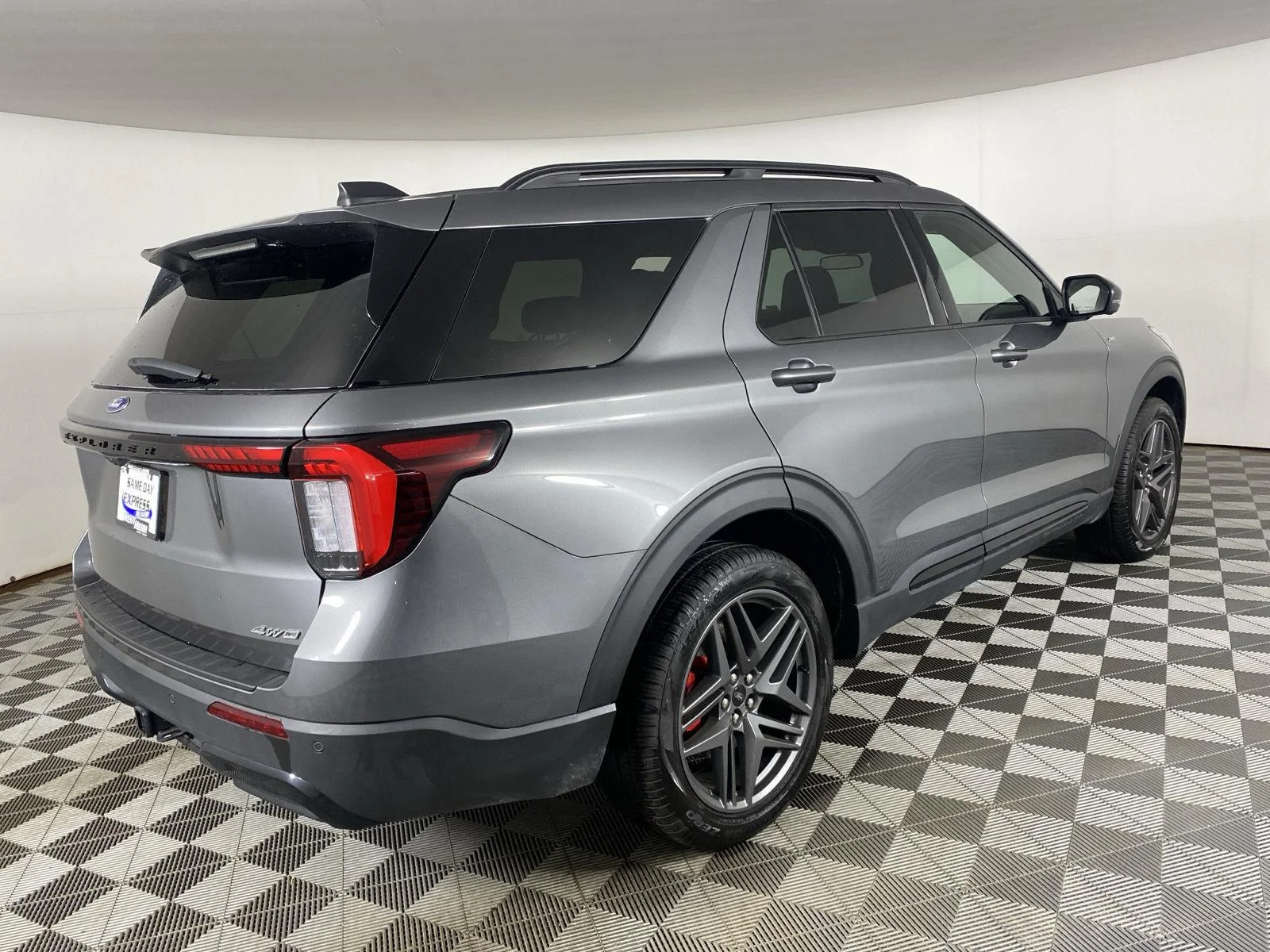 Used 2026 Carbonized Gray Ford  image 7