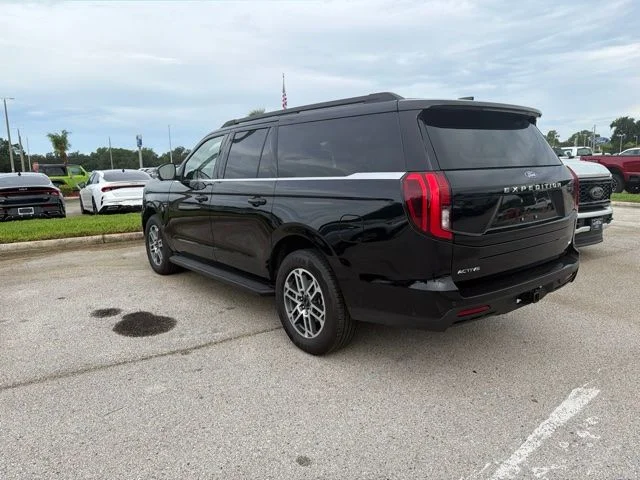 Used 2025 Black Ford Active image 7