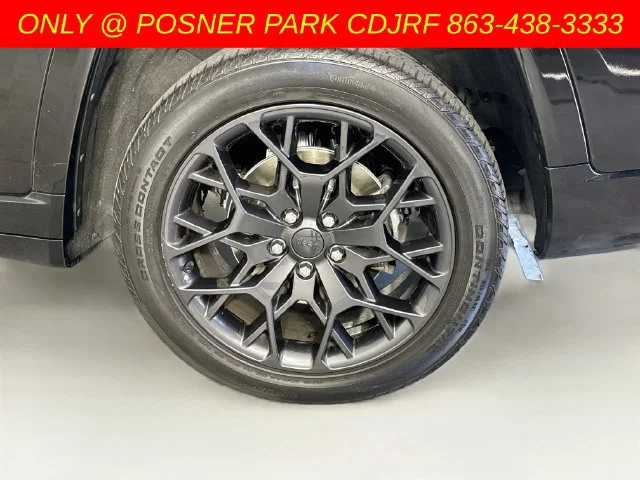 Used 2025 Black Jeep Summit image 35