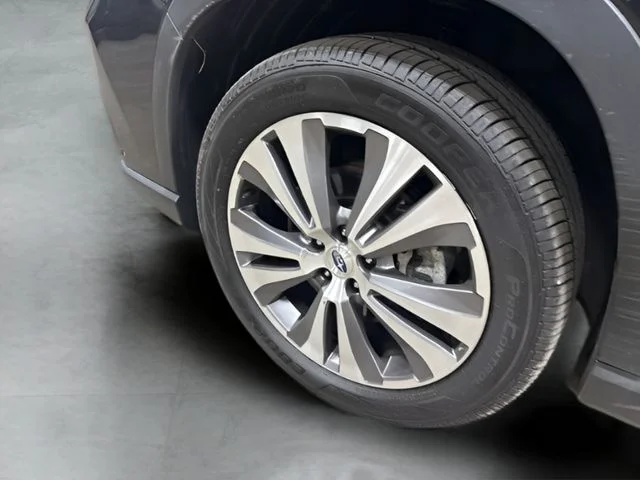 Used 2022 Black Subaru Limited image 22