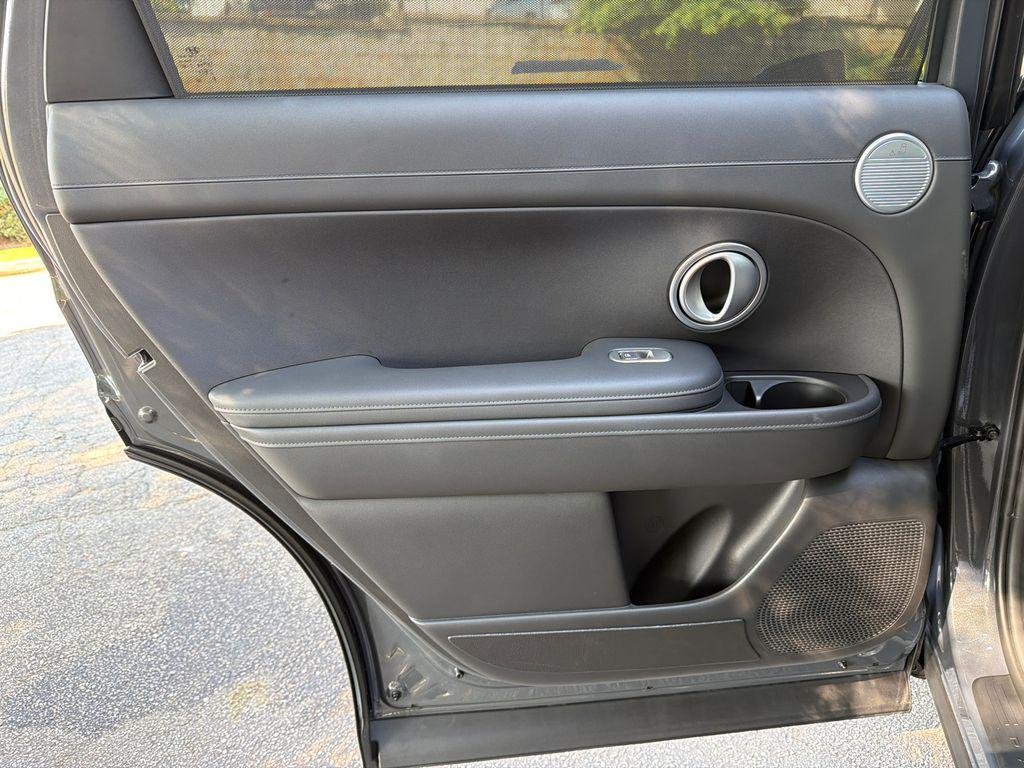 New 2026 Gray Hyundai Blue SEL 7P image 22