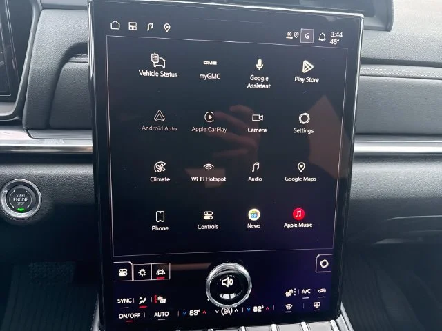 New 2027 Summit White GMC Elevation image 21