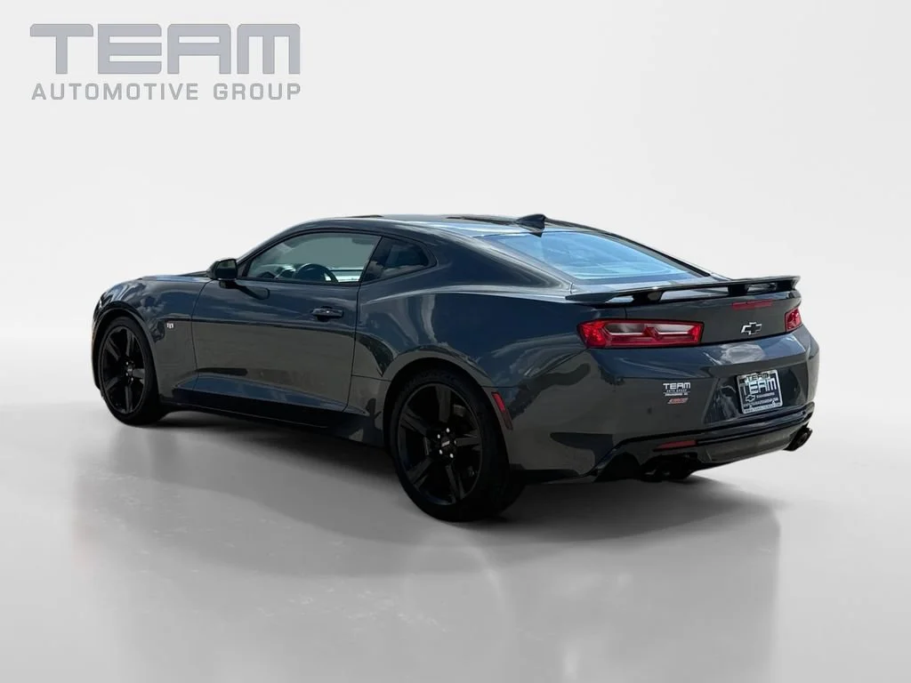 Used 2018 NIGHTFALL GRAY METALLIC Chevrolet 2SS image 5