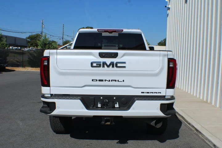 Certified Used 2026 Glacier White Tricoat GMC Denali Ultimate image 20